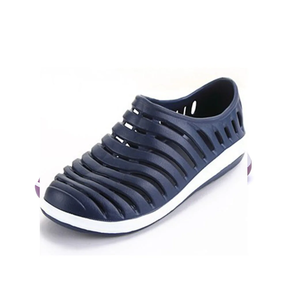 

2021 Summer Sandals Fashion Crocs Ladies Beach Sandals Non-slip Slipper