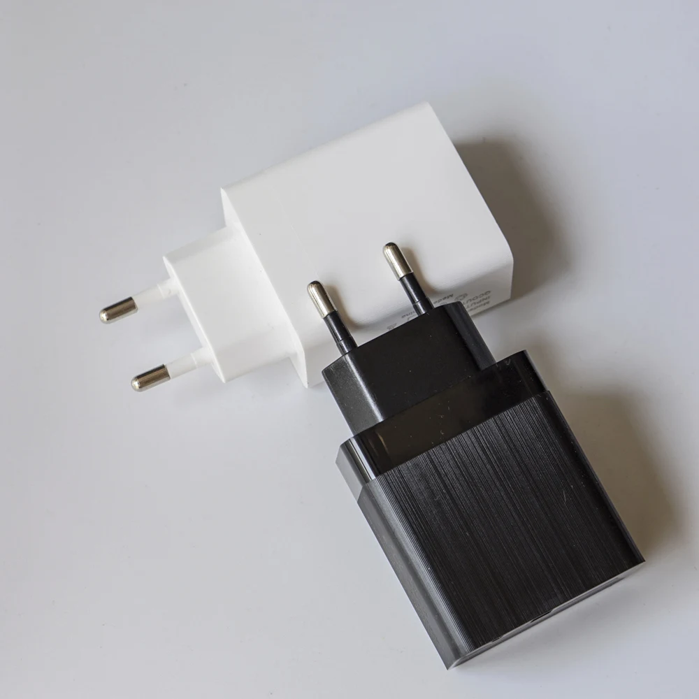 Портативное зарядное устройство с двумя портами USB Type C 18 Вт|Зарядные устройства