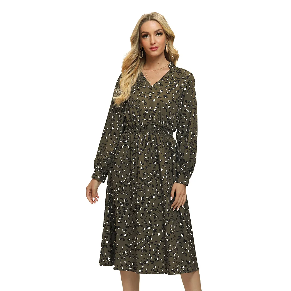 

V-neck Floral Dress 2021 Spring New Women's Floral Green Long Sleeve Waist Elegant Dress