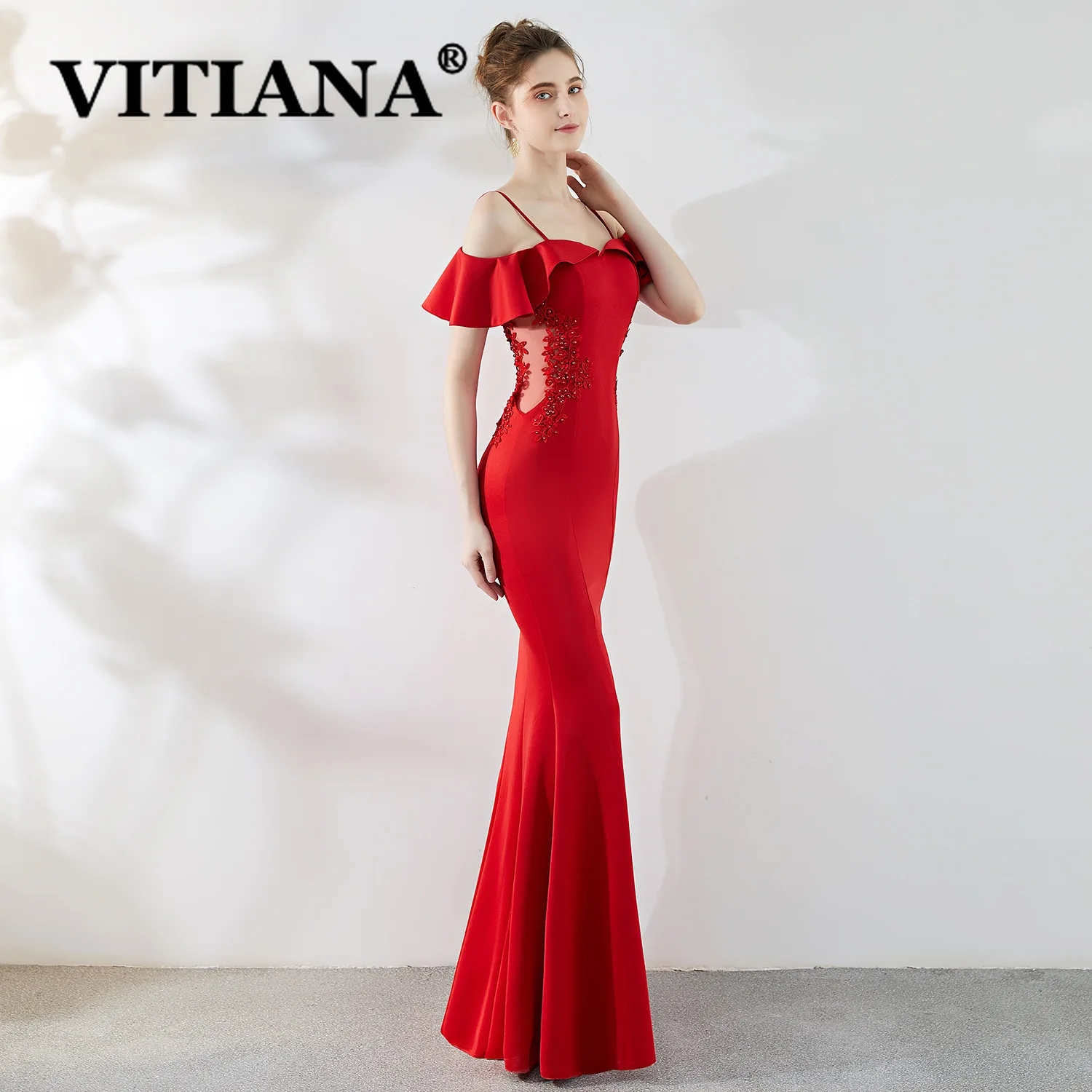 VITIANA женское платье с открытыми плечами пикантные вечерние без бретелек низким