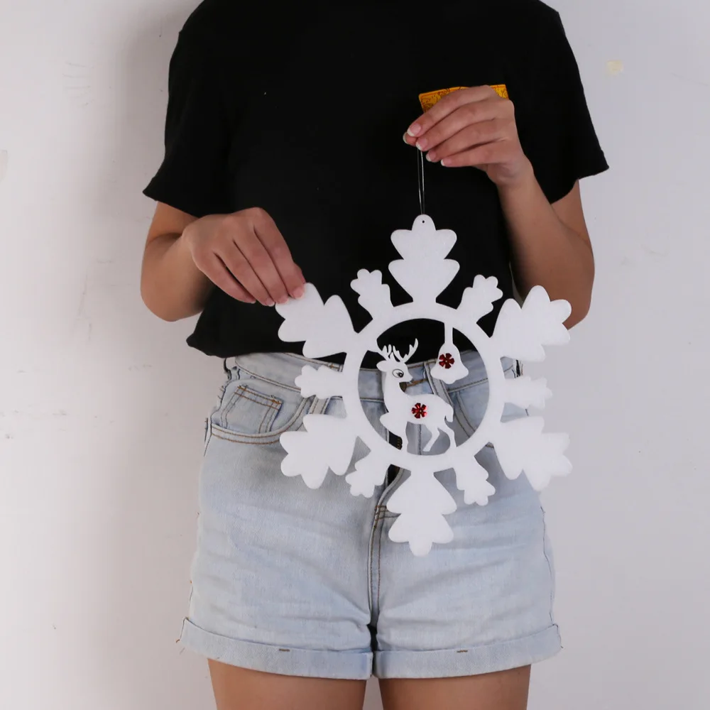 2 искусственные снежинки для украшения окон | Дом и сад