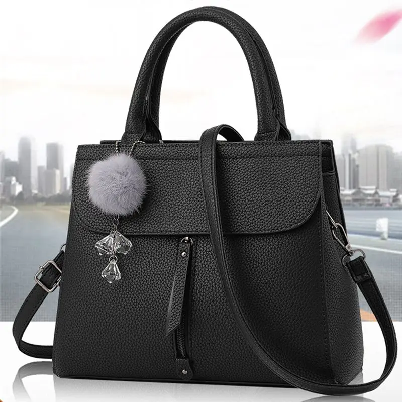 Женские сумки с меховым помпоном женские вечерние на молнии новые через плечо