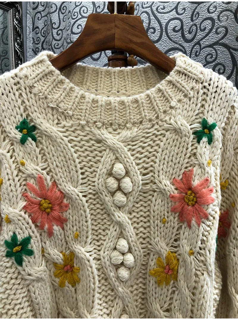 

Winter 2021 Autumn Hot Sale Sweaters Women Crochet Knitting Vintage Ball Deco Long Sleeve Knitted Pullovers Khaki Apricot Jumper