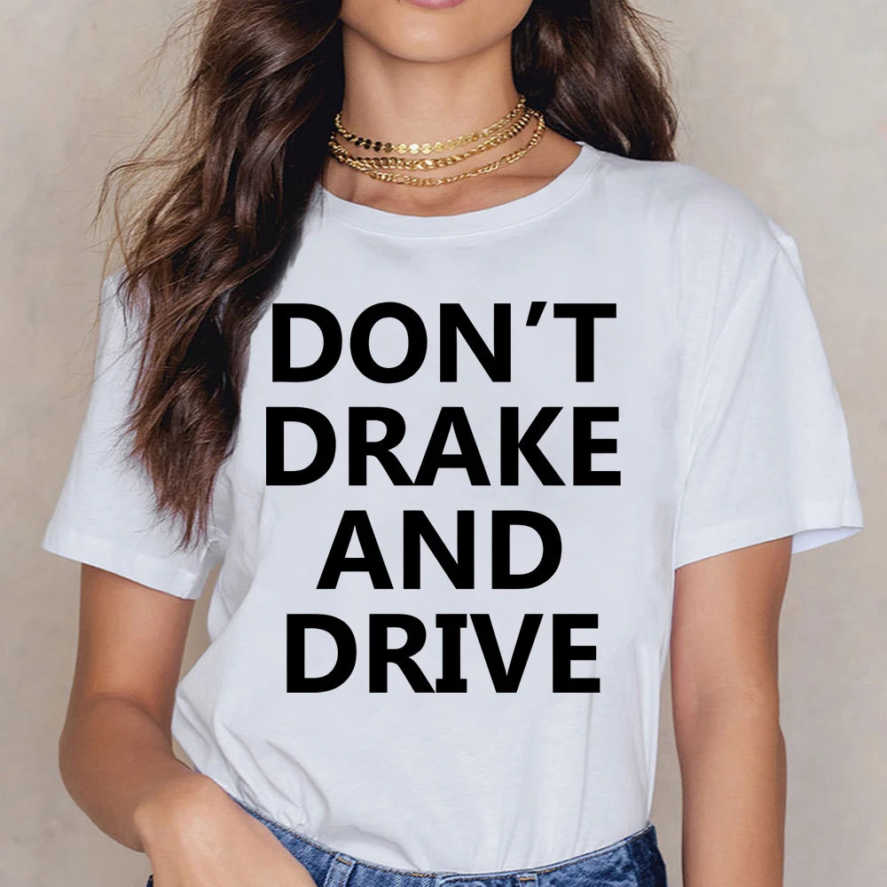 

Женская летняя футболка Харадзюку