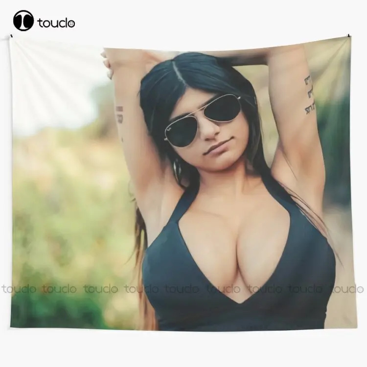 

New Khalifa - Babe Mia Khalifa Sasha Sasha Grey Tapestry Funny Wall Tapestry Blanket Tapestry Bedroom Bedspread Decoration