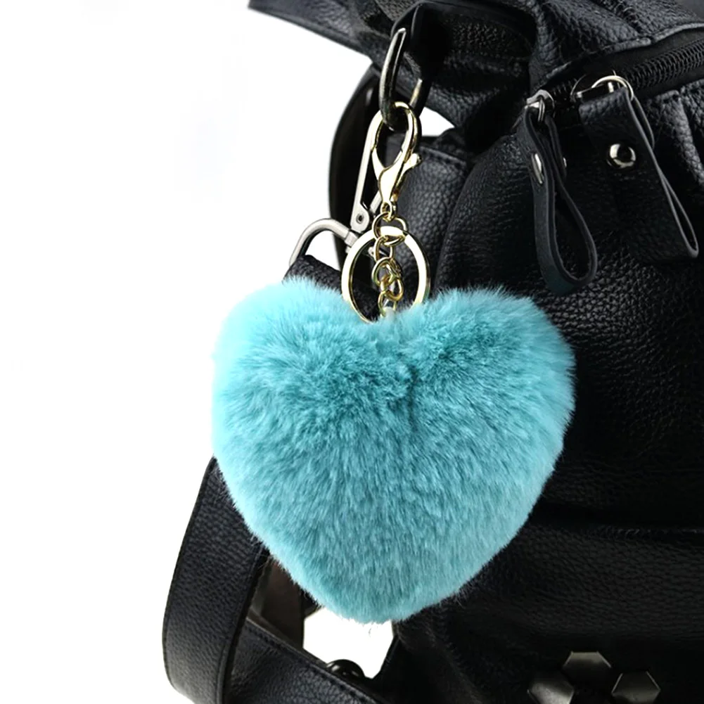 Мягкий брелок для ключей из искусственного меха женский в форме сердца с