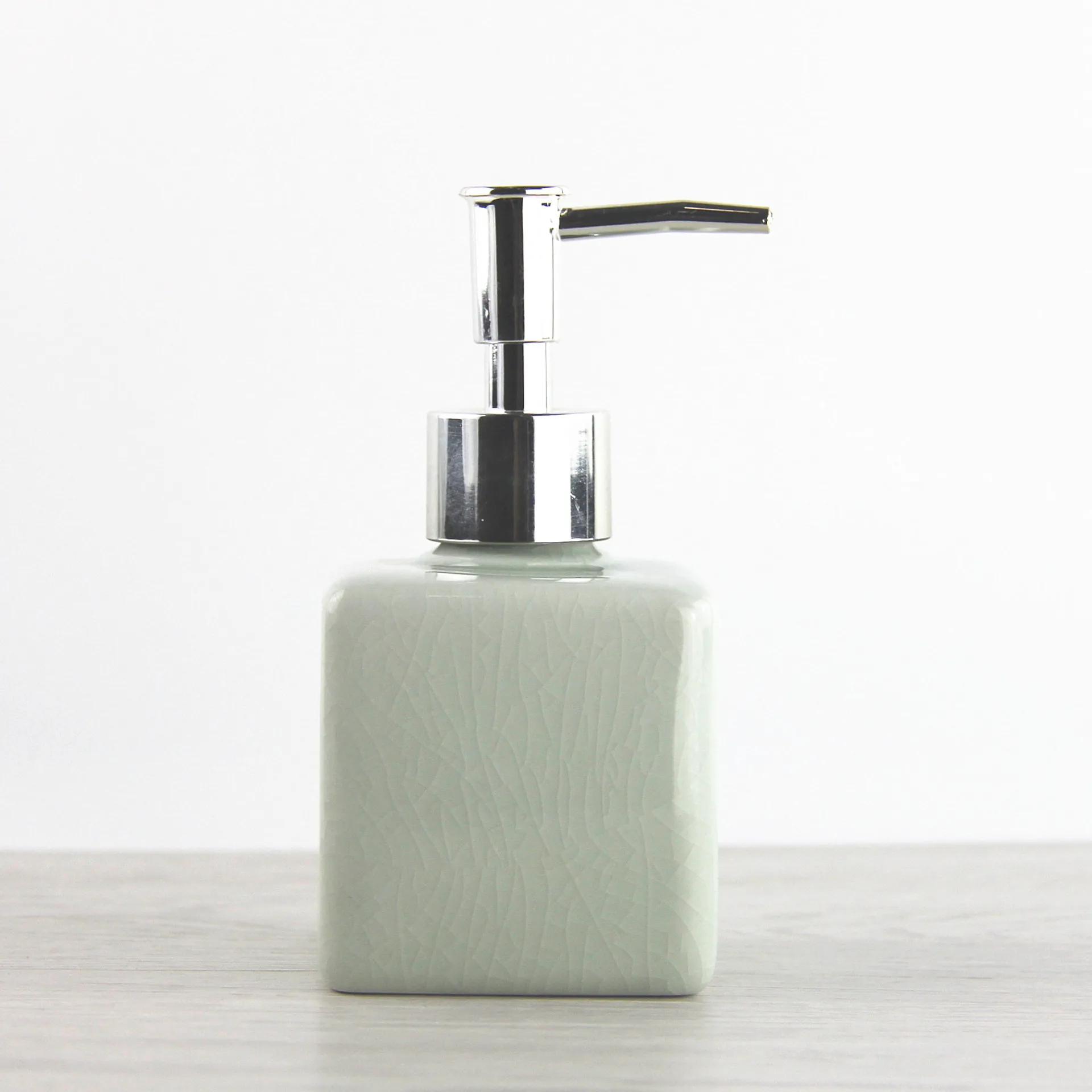 Диспенсер для жидкого крема NarwalDate в стиле ретро кухонная раковина столик под