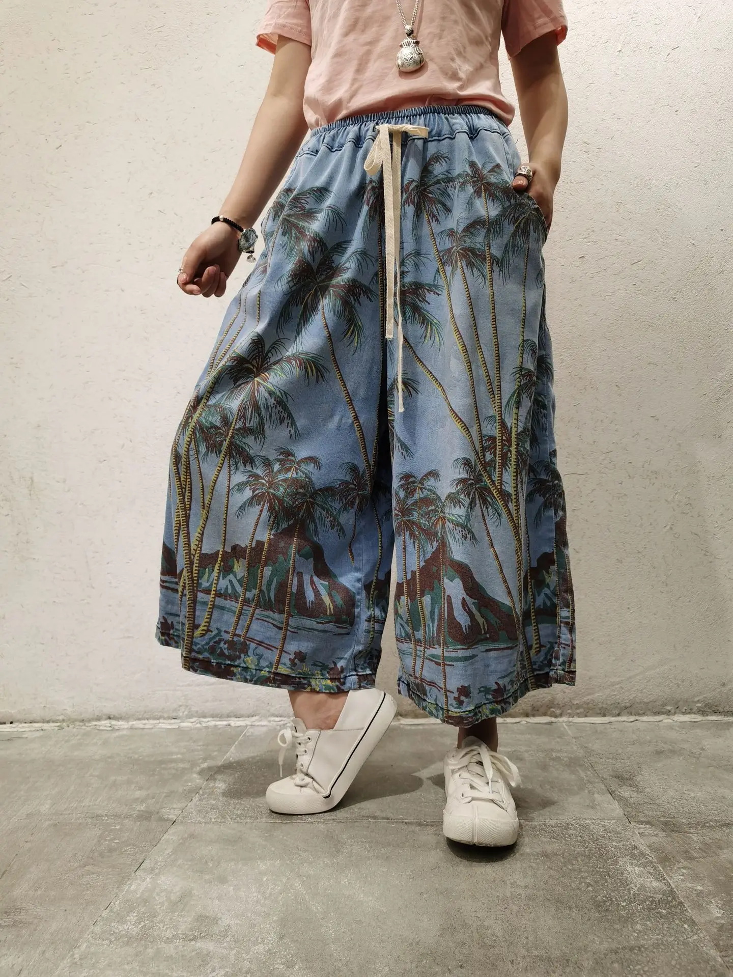 

Женские джинсовые брюки до щиколотки в стиле ретро с принтом дерева; Сезон весна-осень; Свободные джинсы размера плюс с широкими штанинами; T0874