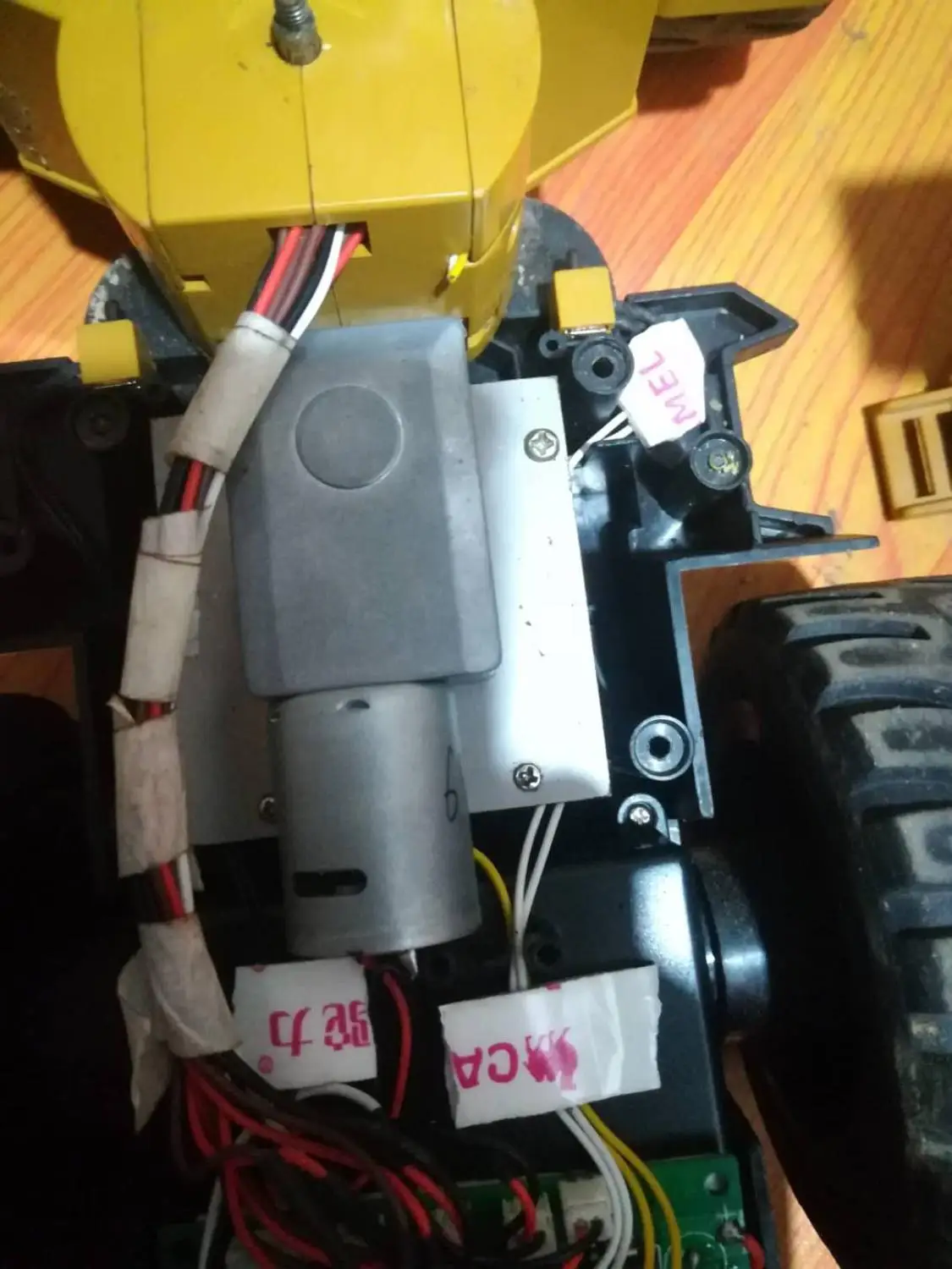 

Upgrade HUINA 583 Fast Rotation Set With 370 Brushed Motor MainBoard Excavator Bulldozer Alloy Engineering Truck Parts