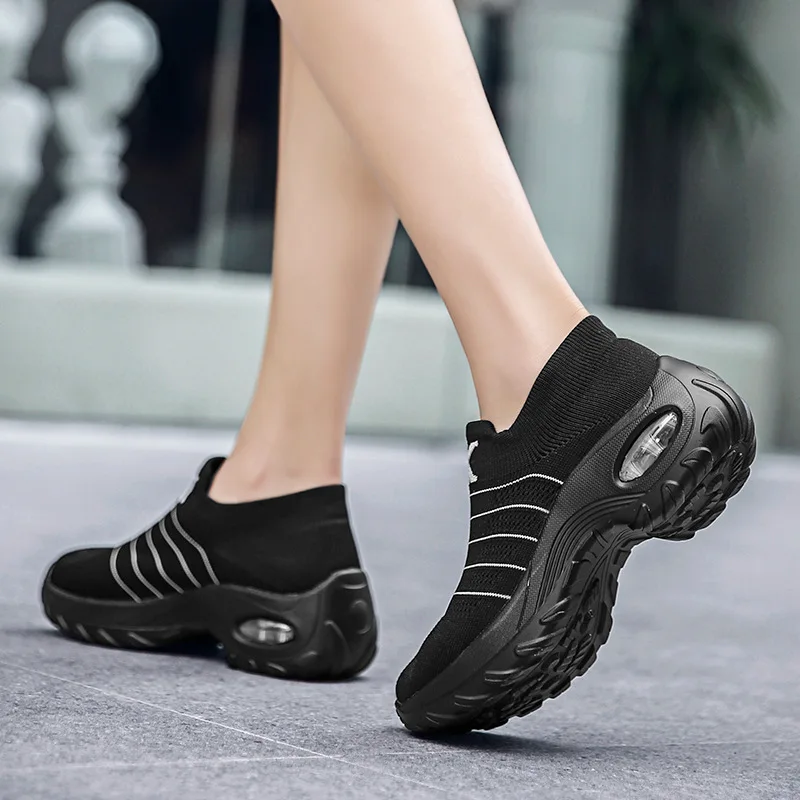 Spring Autumn Women Shoes Sneakers Old People Walking Knitted Female Casual Socks Shoes Big Size Ladies Comfortable Footwear