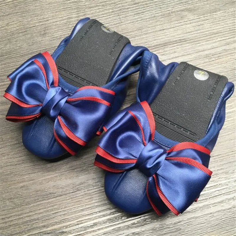 

2021 модная женская обувь на плоской подошве с нескользящей подошвой для маленьких девочек бренд квадратный носок Стразы Женская обувь на пл...