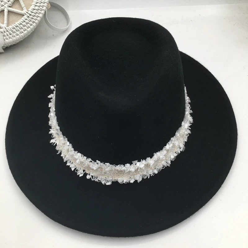 Шерстяная войлочная новая Кепка с сердечками шляпа Джокер черная джазовая mo han