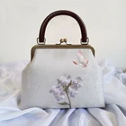 Новейшие женские сумки с вышивкой и цветами, кошельки, женские сумки на плечо с замком, деревянная ручная сумка, бесплатная доставка