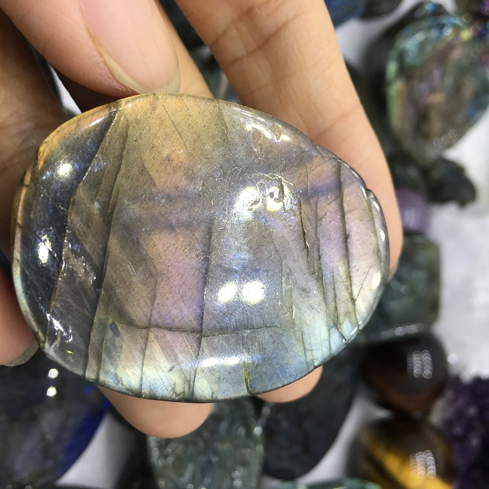 

Rare purple plus gold natural labrador eagle carving healing aura decoration