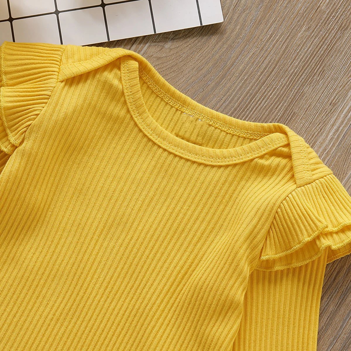 

2pcs/set Cute Newborn Baby Toddler Girl Long Sleeve Ruffles Romper + Sunflower Suspender Skirt Outfits baby girl clothes 0-18M