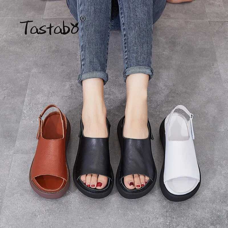 Женские босоножки на танкетке повседневные сандалии гладиаторы модель 2020 лето