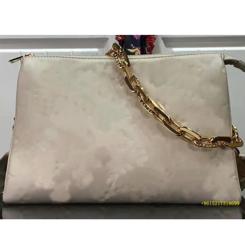 

2021Spring and Summer High Quality Leather Brand Single Shoulder Slanting Armpit Pillow Bag Chain method stick bag leisure bag