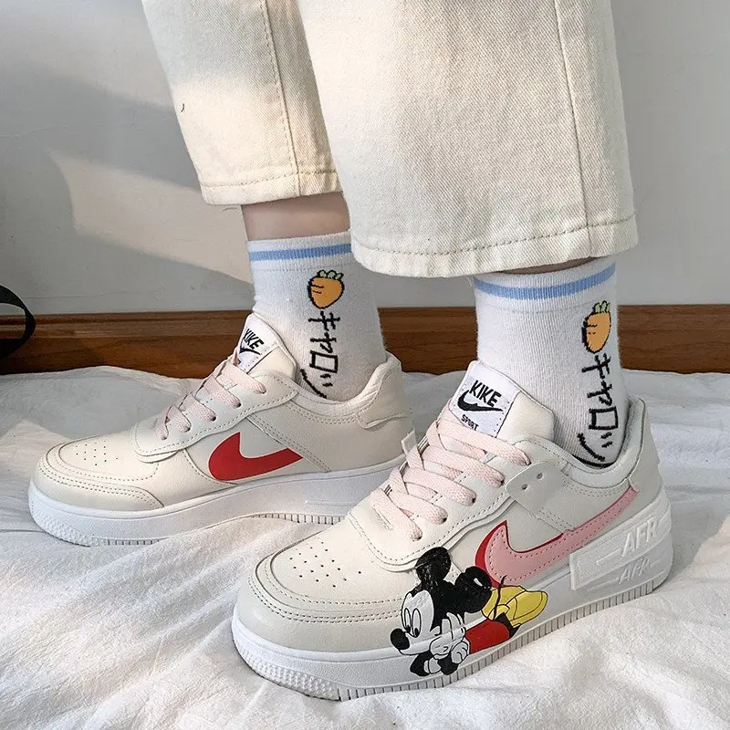 Детские Нескользящие кроссовки с мягкой подошвой и мультяшными героями Диснея