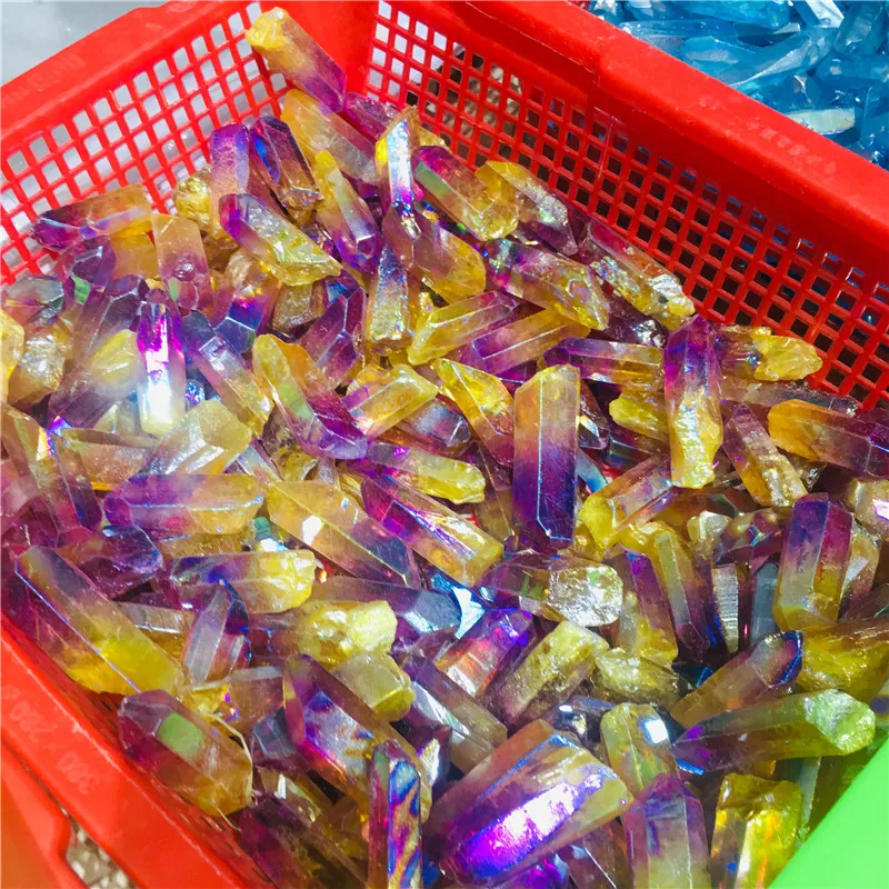 

Wholesale Electroplated Titanium Rainbow Aura Lemurian Quartz Crystal Point Healing Stones Decor Natural Quartz Crystals
