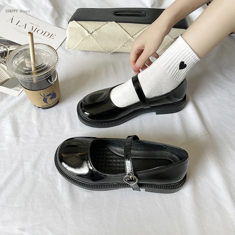 

All-Match Summer Shoes Ladies Female Footwear Oxfords Women's British Style Shallow Mouth Round Toe Casual Sneaker 2021 Dress Re