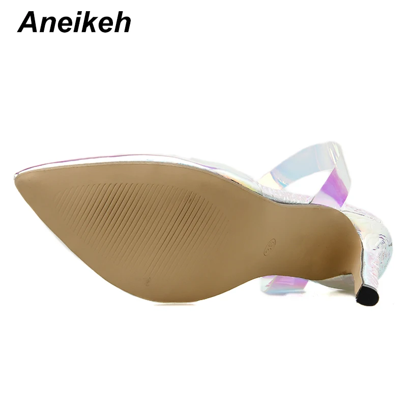 Aneikeh/серебристые женские босоножки из ПВХ на каблуке; Туфли-гладиаторы с ремешком на щиколотке; модельные туфли на высоком тонком каблуке с острым носком; модная летняя женская обувь
