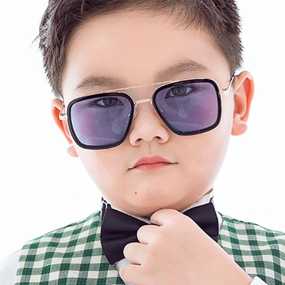 

Fashion Boy Girl Fishing Sunglasses High Quality Square Outdoor Sports Fishing Glasses Men Eyewear Sports Sun Glasses For Childs