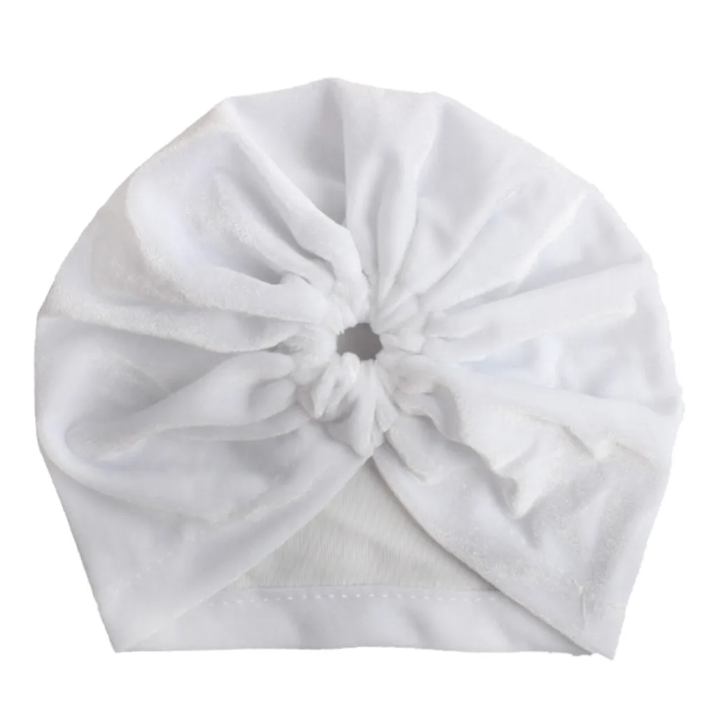 Детская шапка однотонная карамельного цвета для малышей детей маленьких