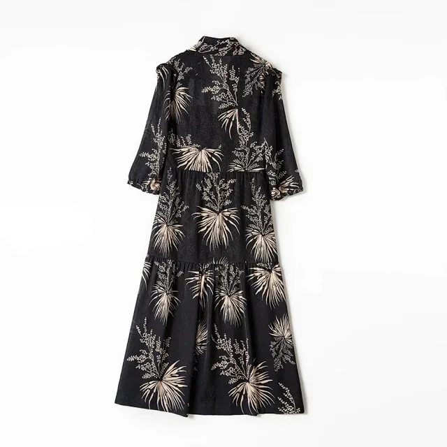 

2021 Spring and Summer New Dress Three-quarter Sleeve Retro V-neck Print A-Line Mid-Calf Empire