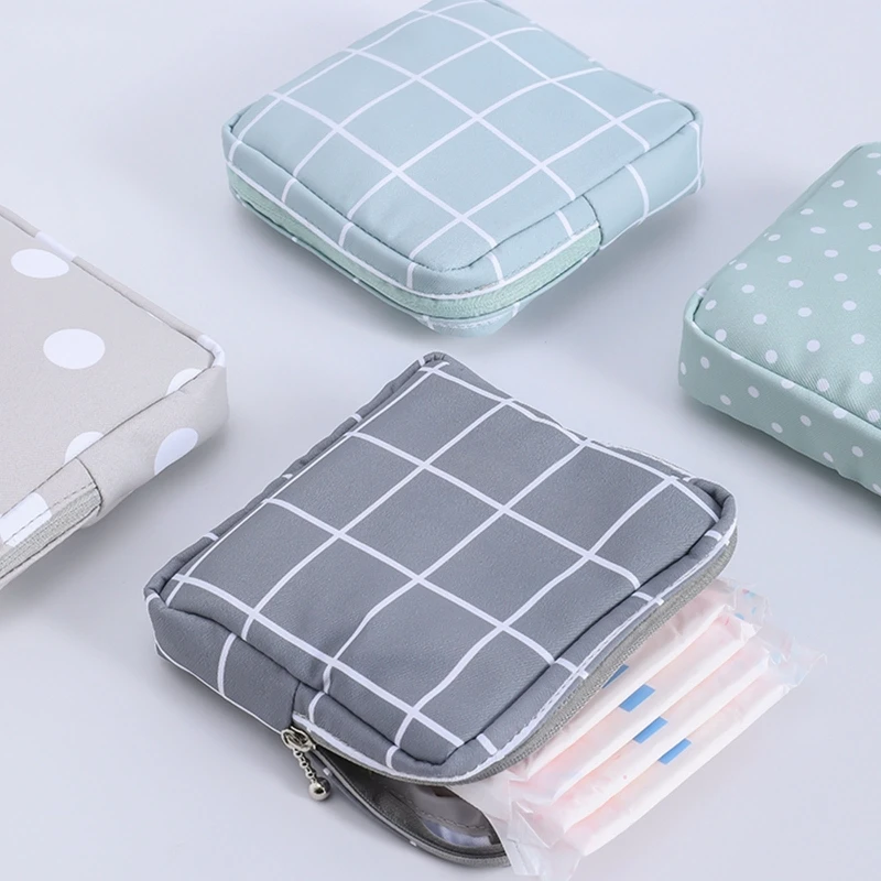 

Portable Sanitary Towel Storage Case Bag Holder Napkin Pad Organizer X5XA