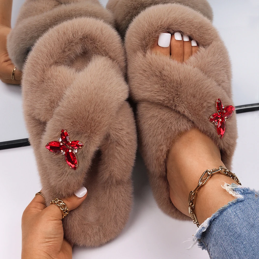 Ladies Slippers Fluffy Flip Flops Women Bling Rhinestone Butterfly Decor Faux Fur Slides Flat Sandals House Slippers Shoes 2021