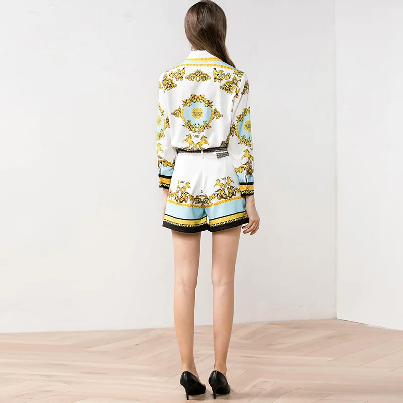

Fashion Temperament Printed Two-Piece Set Autumn New Women's Beaded Lapel Long Sleeve Shirt Shorts