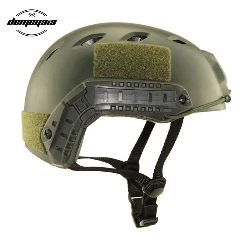 Тактический шлем Мультикам для страйкбола пейнтбола армейский CS игры защита