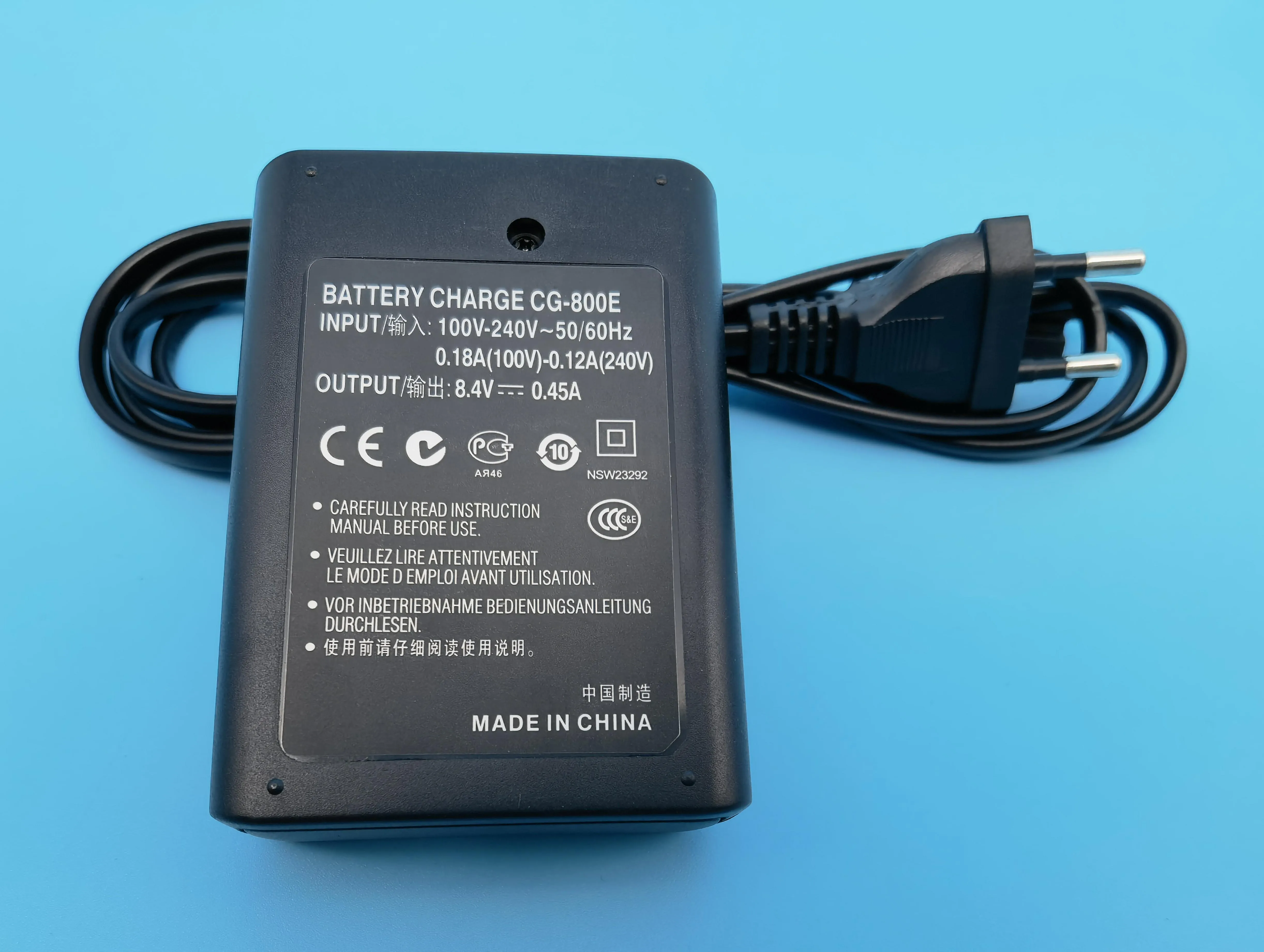 CG-800E зарядное устройство для камеры canon HFS100 HF10 HF100 FS11 FS10 FS100 HFG10 HFG30 XA20 XA25 XA30 |