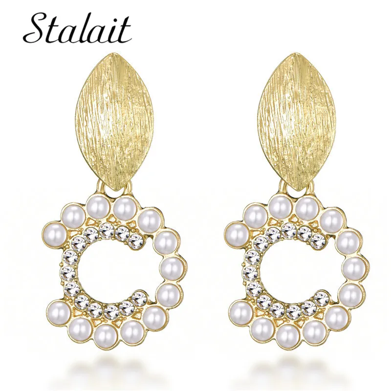 

Luxury Hollow Letter Drop Earrings For Women Mosaic Crystal Pearl Eye Sequins Gold Color Geometric Earring Wedding Gifts Jewelry