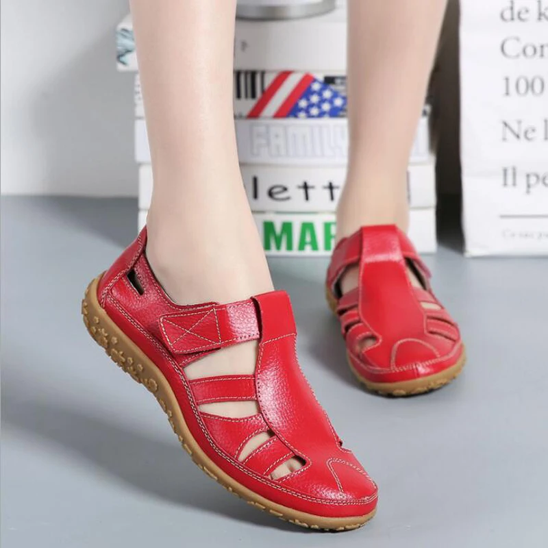 Летние женские сандалии Кожаная обувь на плоской подошве с перфорацией Женская