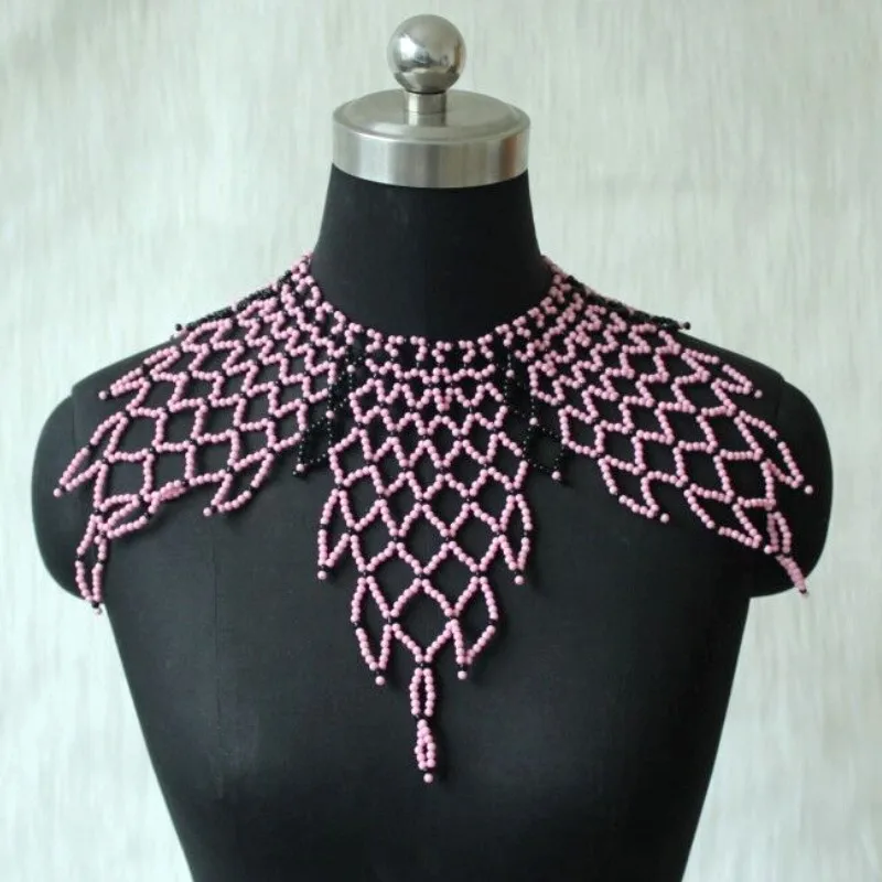 Набор свадебных ожерелий Dudo Store розовый и темно серый воротник на плечах в