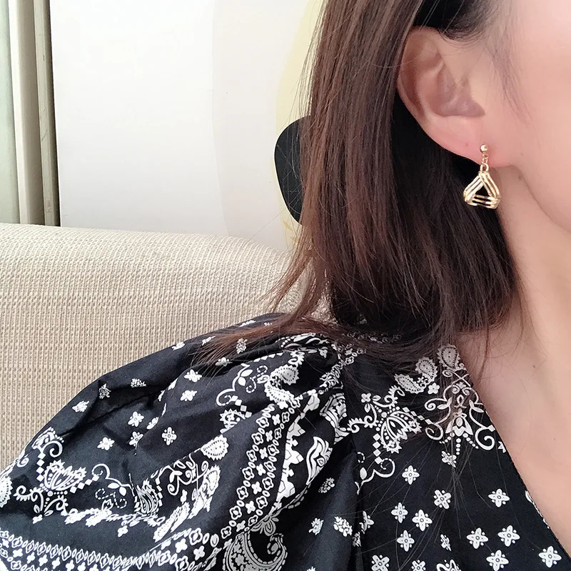 

Geometric Triangle Drop Earrings for Women Gold Color Clip On Earring Statement Fashion Vintage Jewelry Gifts Bijoux