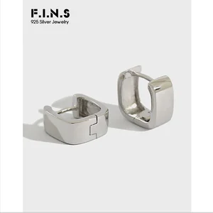 F.I.N.S минималистичные квадратные серьги-Обручи из стерлингового серебра S925 пробы, геометрические маленькие серьги с застежкой, ювелирные изделия из серебра 925 пробы