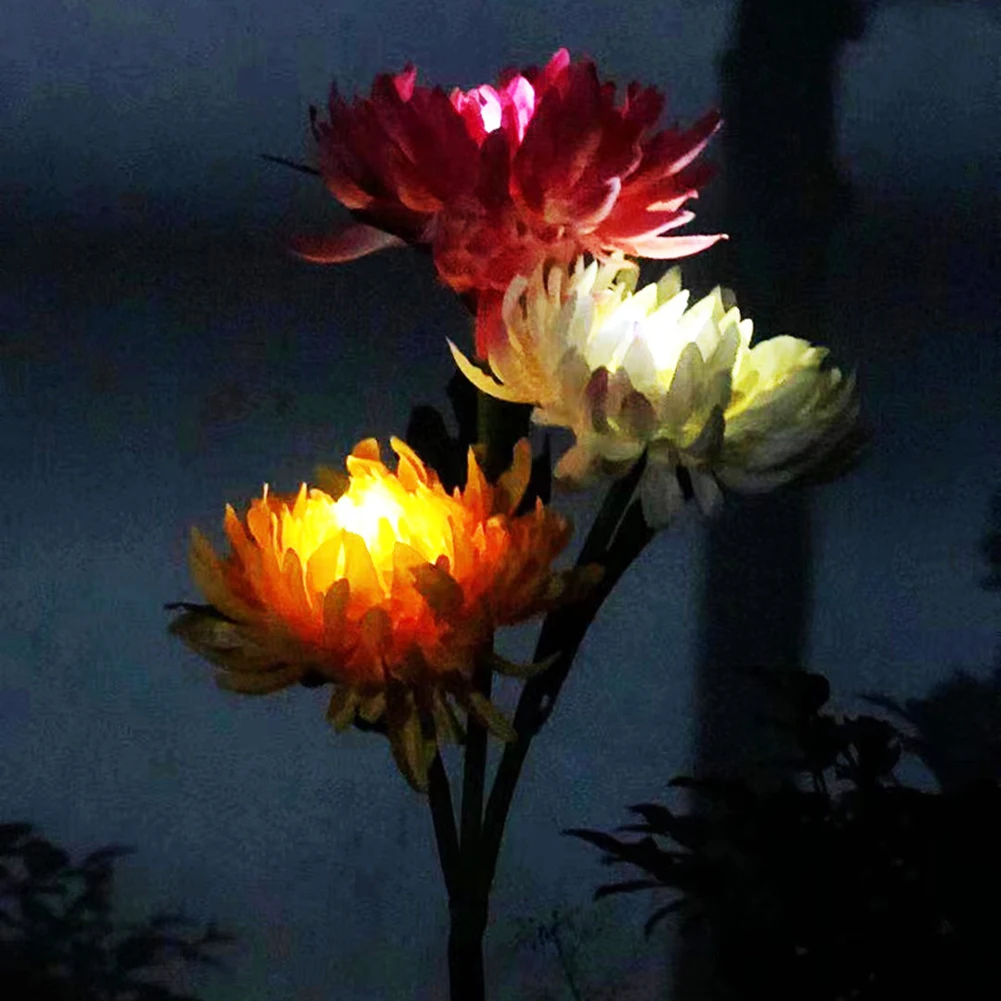 저렴한 태양 강화한 LED 꽃 램프 국화 지상 다기능 방수 실용 LED 야간 조명 잔디 울타리 정원