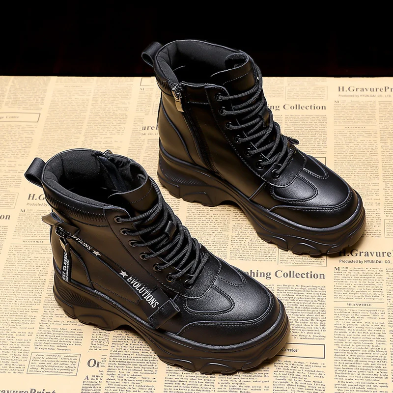 Женские зимние ботинки на толстой подошве; коллекция года; Ботинки Martin на шнуровке; женские ботильоны на молнии в стиле милитари; брендовая зимняя теплая обувь на платформе и танкетке - Цвет: 8051 Spring Black