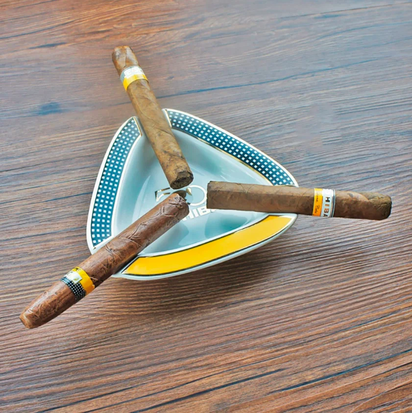 Новое поступление COHIBA керамическая пепельница для сигар держатель 3 сигары с