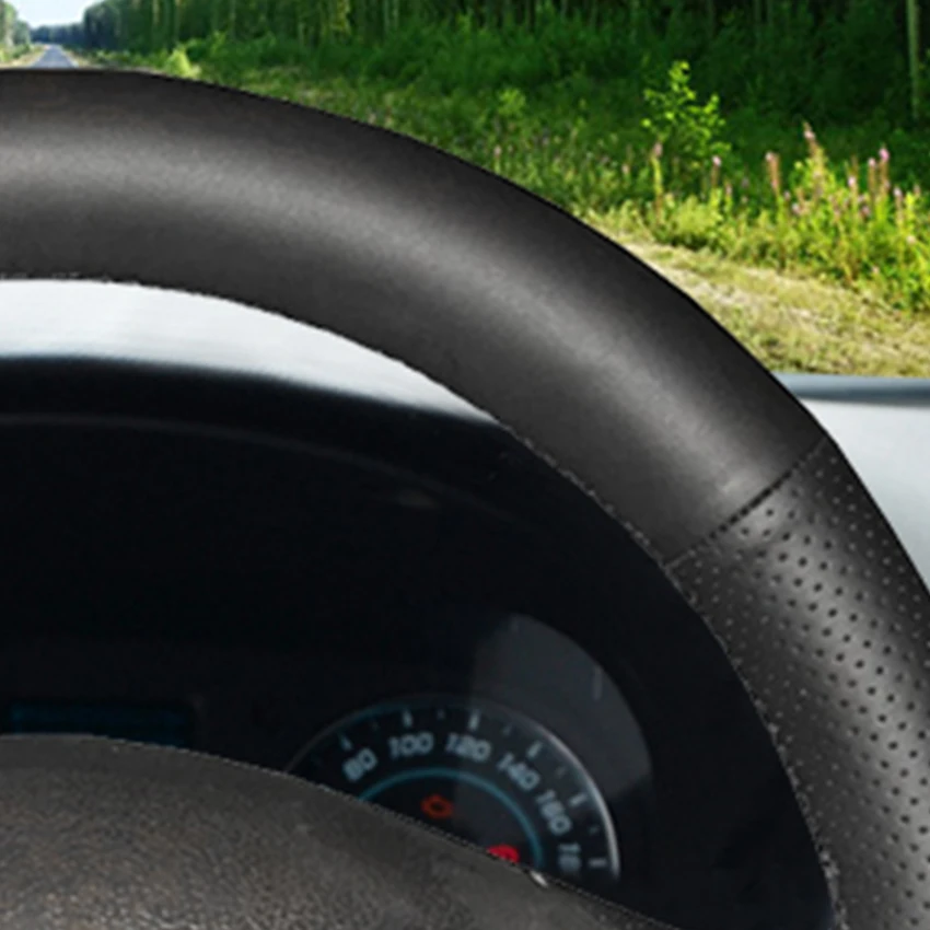 

LQTENLEO Black Genuine Leather Hand Sewing Car Steering Wheel Cover For Ford Fiesta 4 1996-2006 Mk4 1996-2006