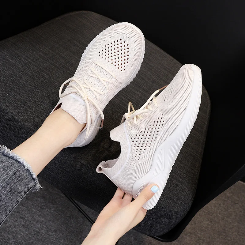 Крутые tenis feminino осенние женские легкие мягкие спортивные туфли Женская теннисная обувь женские прочные спортивные кроссовки дешево