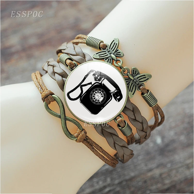 Классический черный и белый браслет 19-век с камерой изображением телефона на