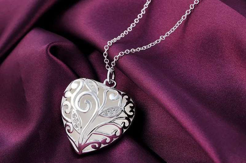 

Charm Fashion Girls Heart LOVE Elegant Retro 925 Sterling Silver Necklace Pendant Lucky High Quality Link Chain Jewelry Gifts