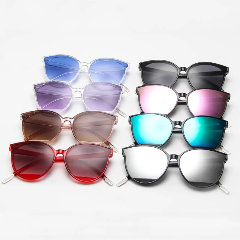 

New Retro Sexy Mirror Sunglasses Women Brand Designer Luxury Vintage Cat Eye Black Sun Glasses Female Ladies UV400 Oculos