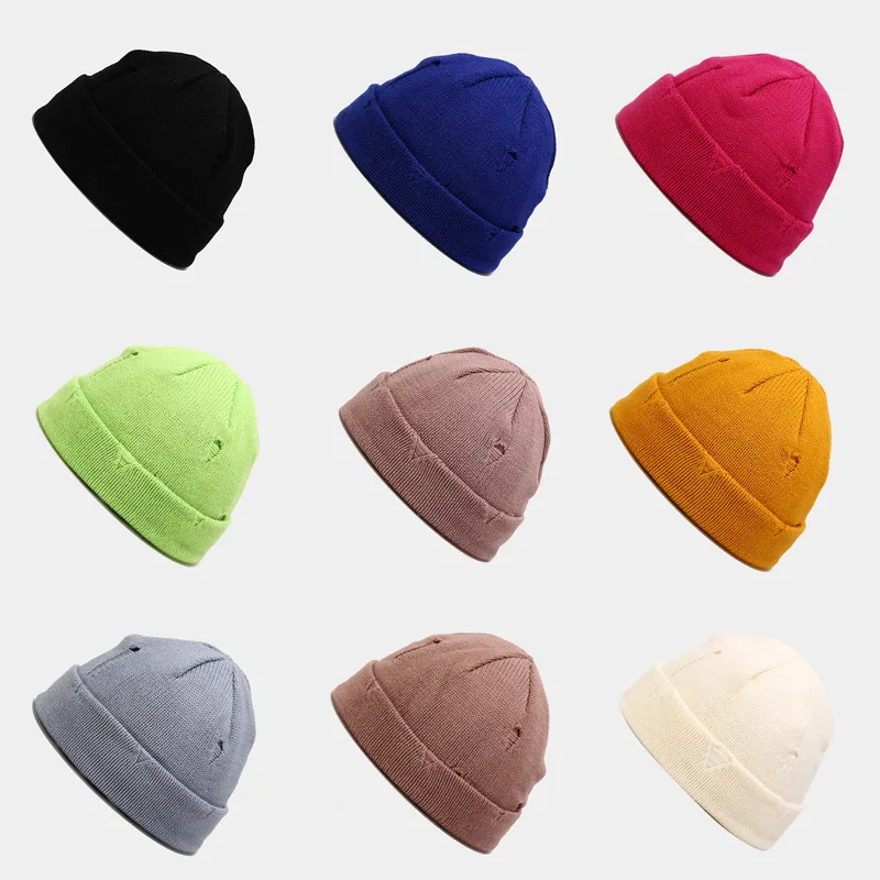 

2020 Autumn Winter Crimp Beanie Hats Women Warm Streetwear Ladies Hole Knitted Brimless Cap Men Beanie Solid bonnet femme