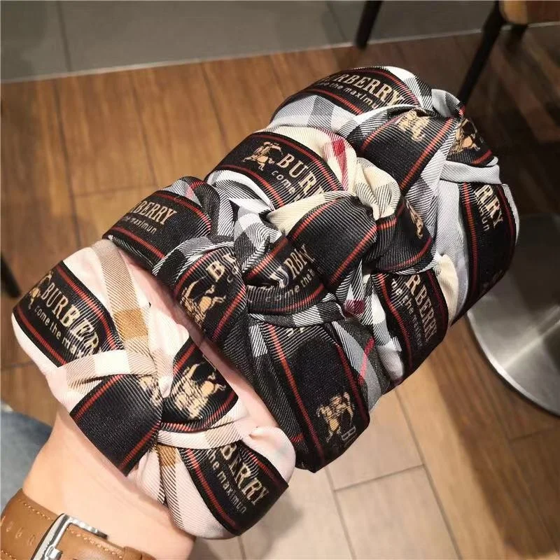 

New Woman Headwear Fashion Trend Headband Cute Sweet Woman Hair Band Hairbands Adult Geometric