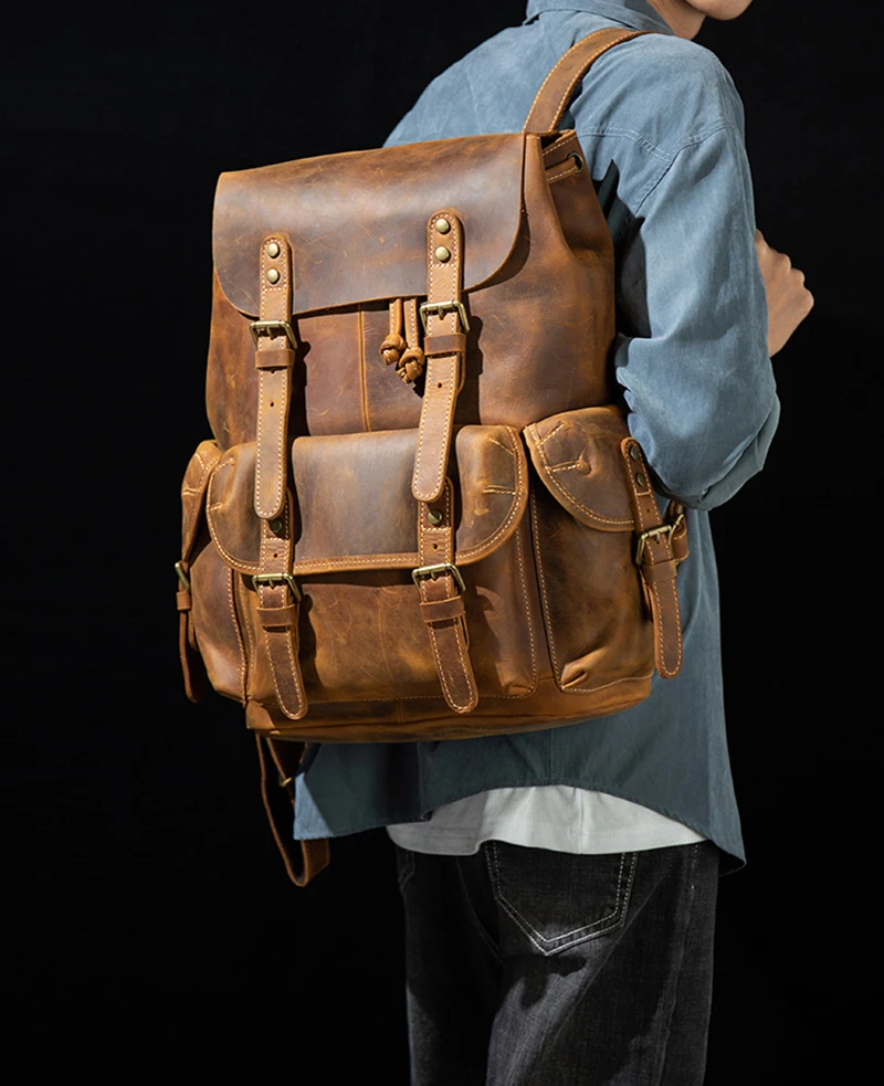 Leather Backpack Travel Pioneer™ - Dark Brown