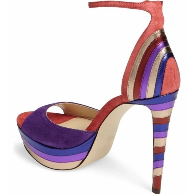 Женские летние босоножки на платформе и высоком каблуке черные элегантные